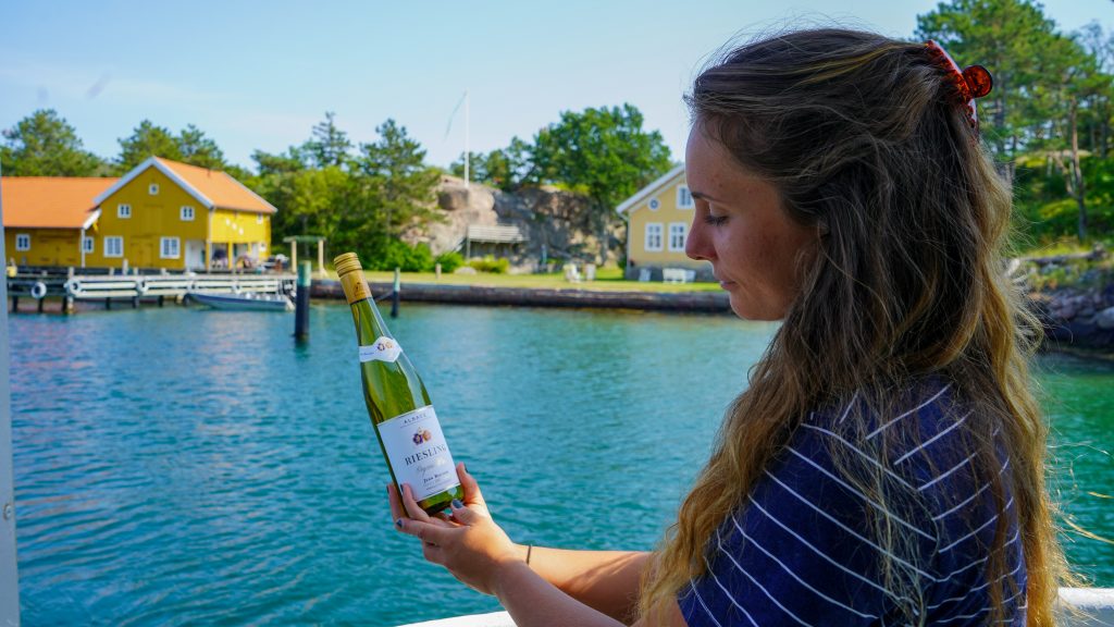 Vinupplevelse Bohuslän västkusten Käringön Riesling skärgårdsliv